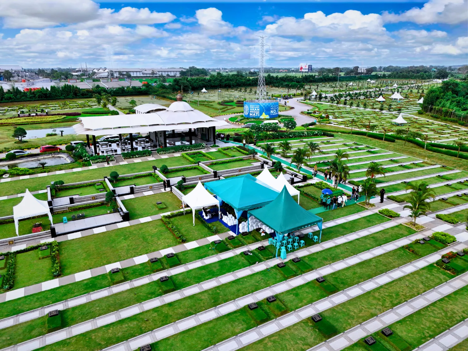 22 Al-Azhar Memorial Garden